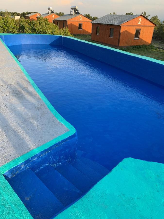 Zhayr Resort & Dive Drakhtik מראה חיצוני תמונה